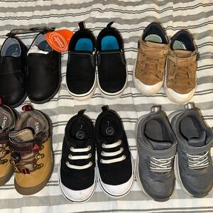 Toddler shoes size 7